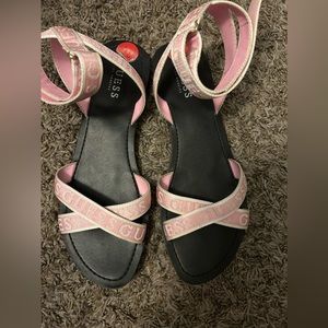 Guess Sandles